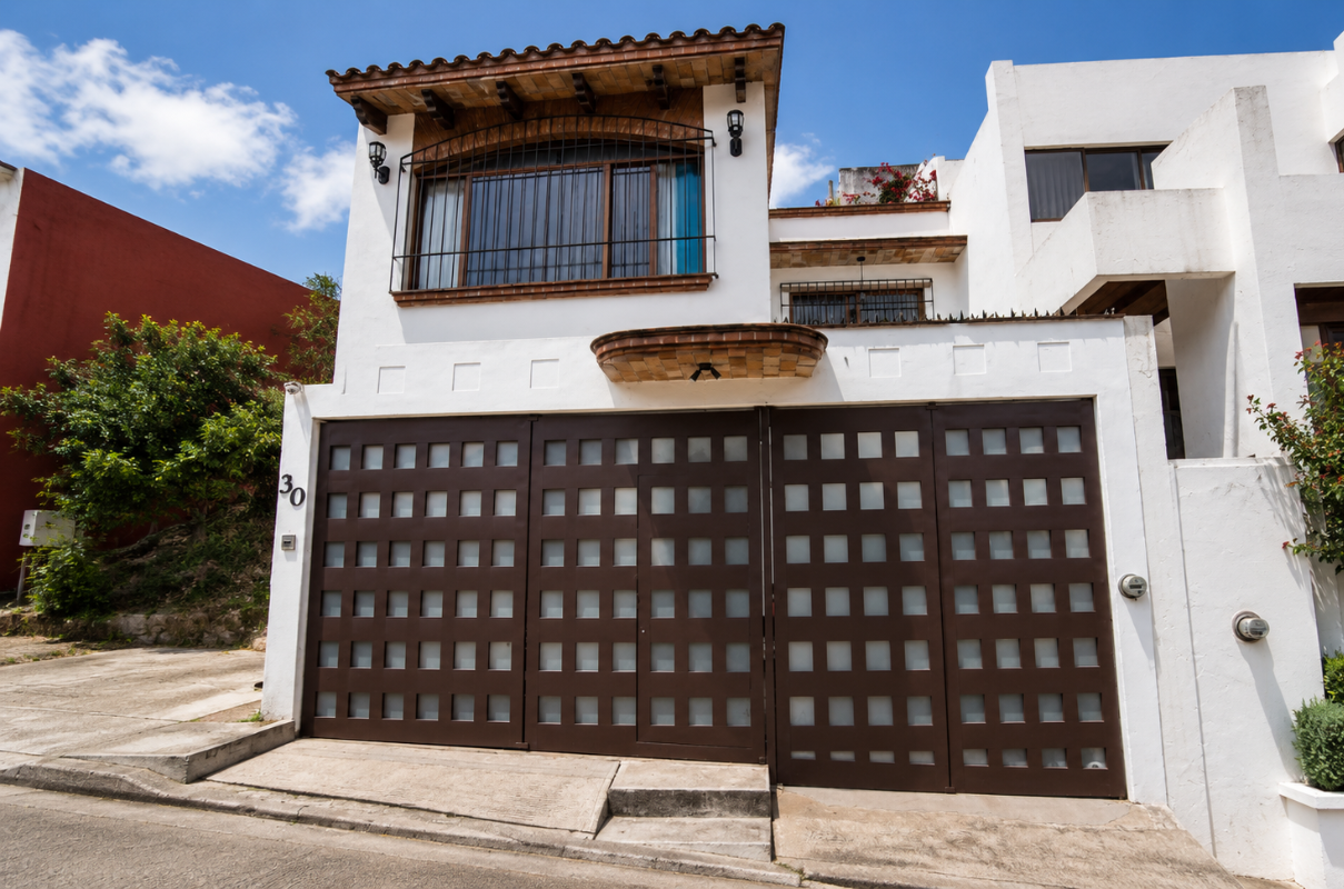Casa con Roof Garden en Loma de Oro Ánimas